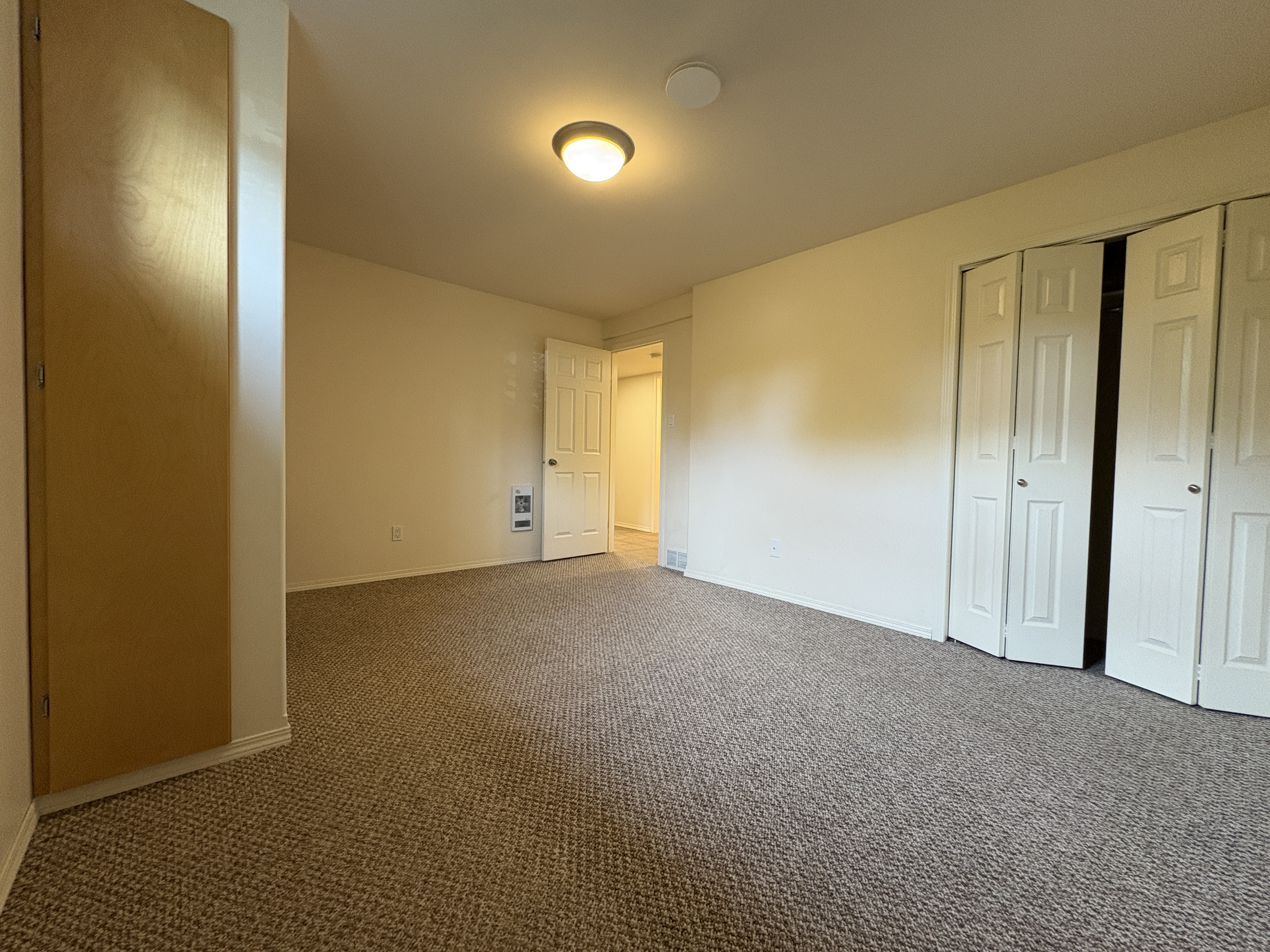 493 Court St N unit 1, Thunder Bay, ON P7A 4Y1, Canada