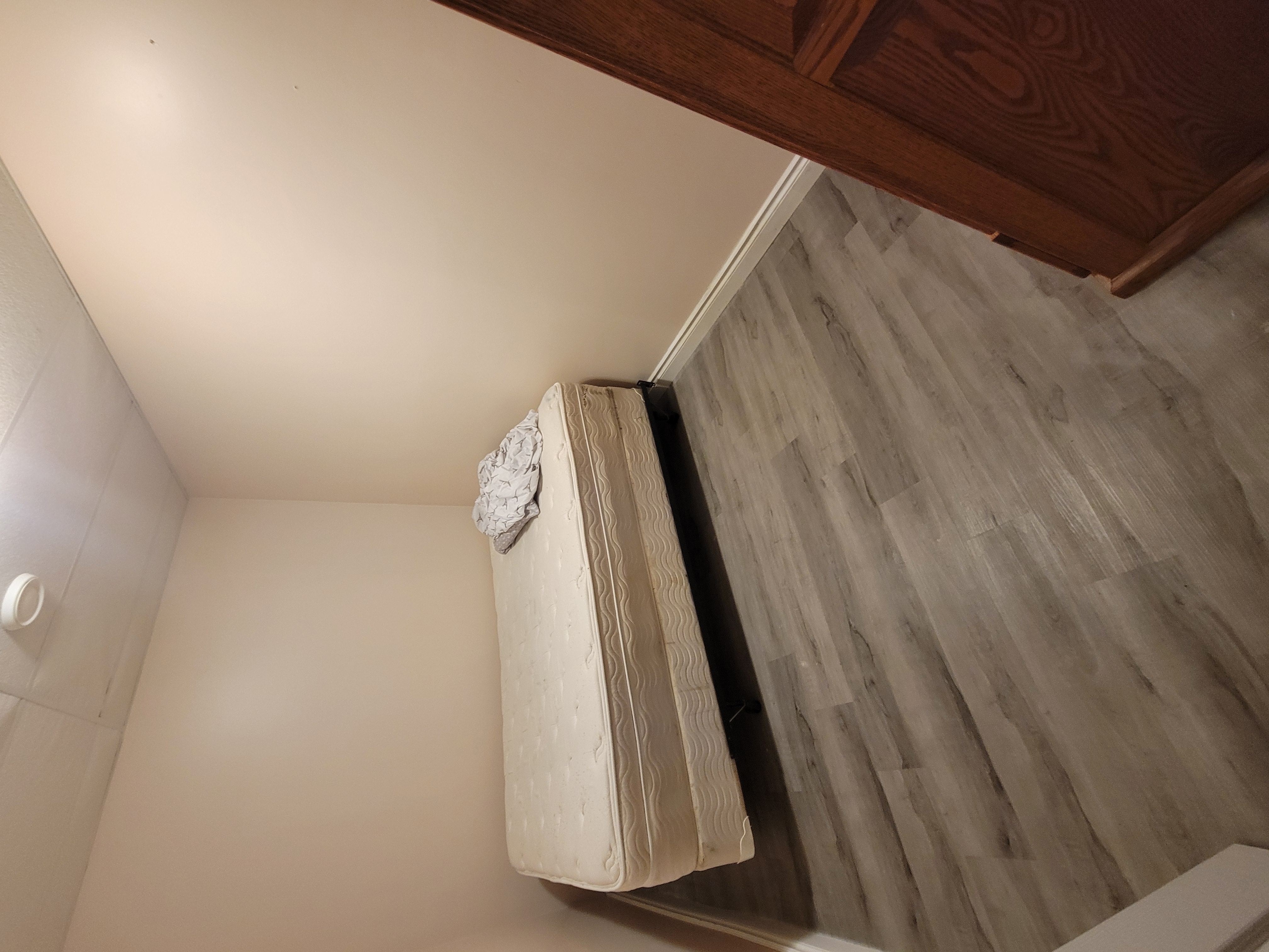 267 Elk Square, Thunder Bay, ON P7C 5Z5, Canada