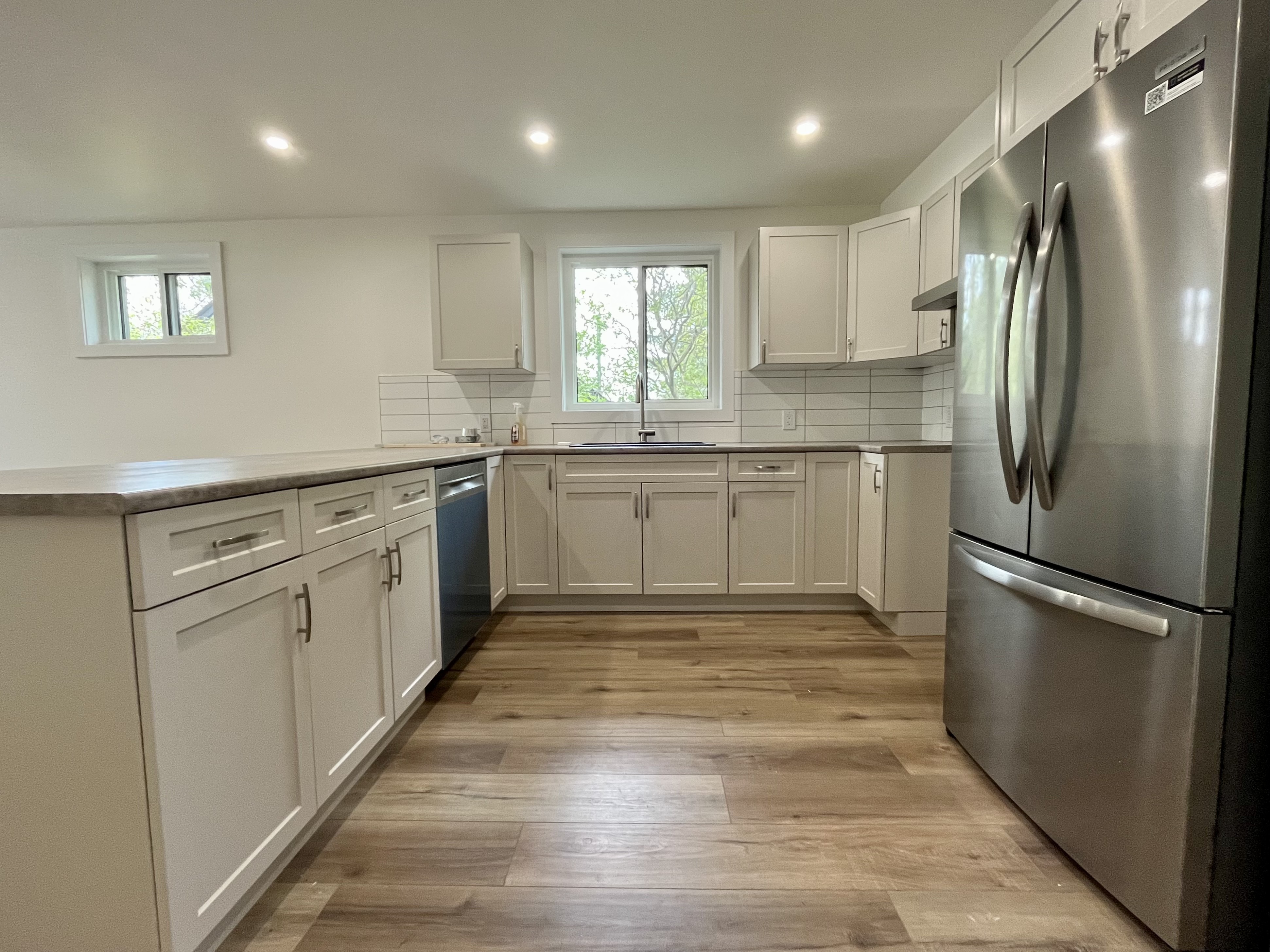 34 Hodge St, Thunder Bay, ON P7B 4H1, Canada