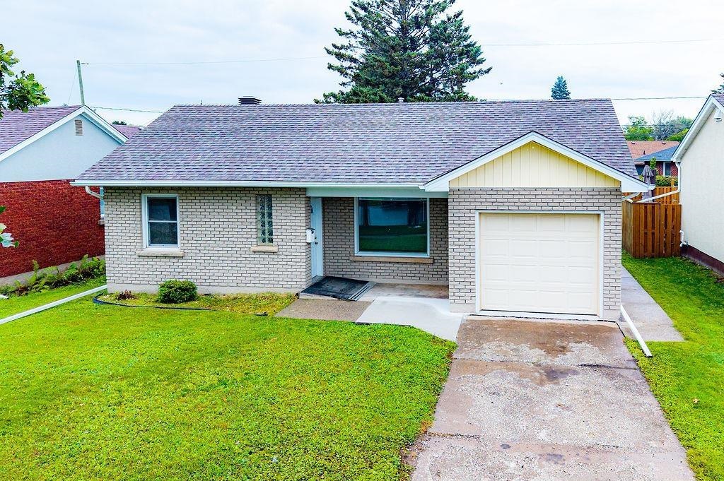 356 Kingsway, Thunder Bay, ON P7E 2A5, Canada