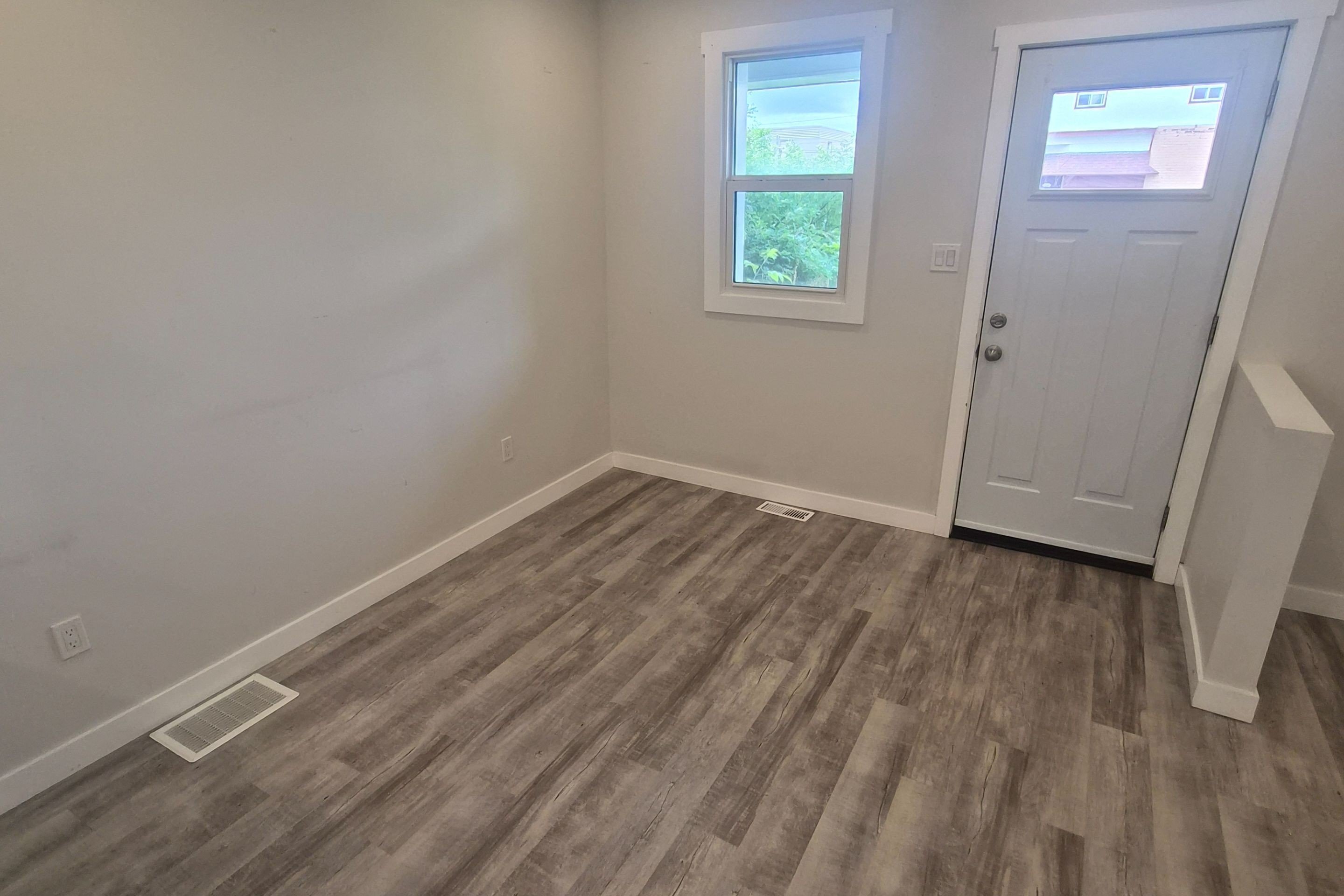 500 Wiley St, Thunder Bay, ON P7C 3N3, Canada